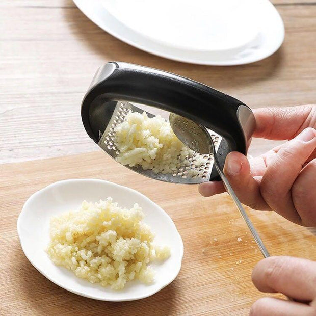 1pcs Stainless Steel Garlic Press Manual Garlic Mincer Chopping Garlic Tools Curve Fruit Vegetable Tools Kitchen Gadgets - Synoptic Home Essentials